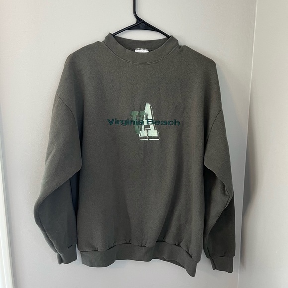 Tultex Tops - Vintage Virginia Beach Tultex Sweatshirt- Size Large
